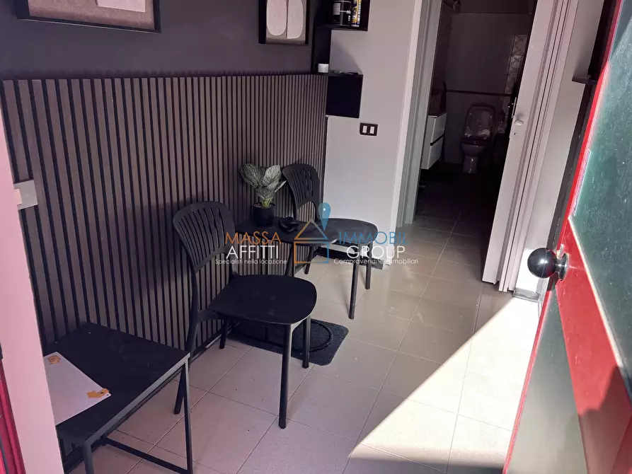 Immagine 11 di Ufficio in vendita  in Via Dorsale 1 a Massa