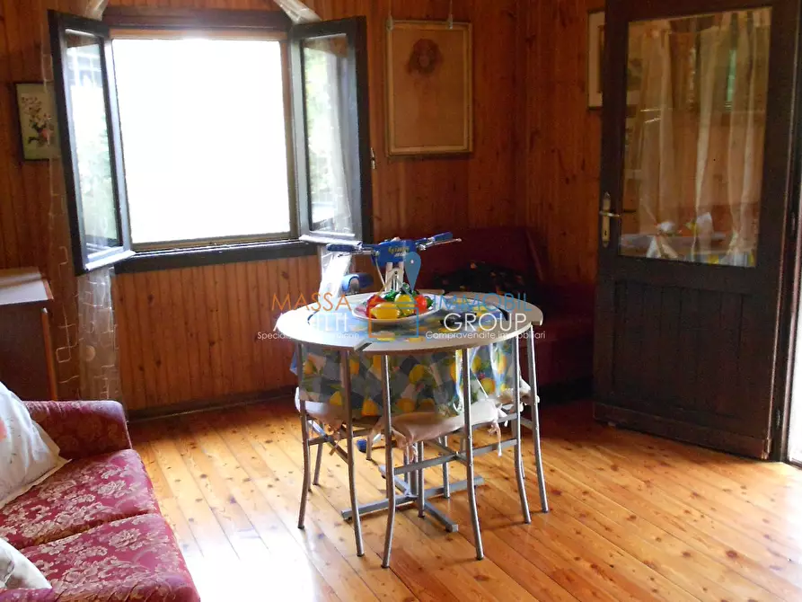 Immagine 10 di Casa indipendente in vendita  in Via Alteta 112 a Massa