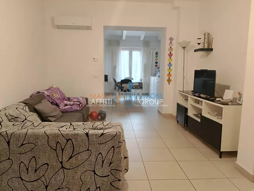 Immagine 8 di Quadrilocale in affitto  in Via Adelina Zini 72 a Massa