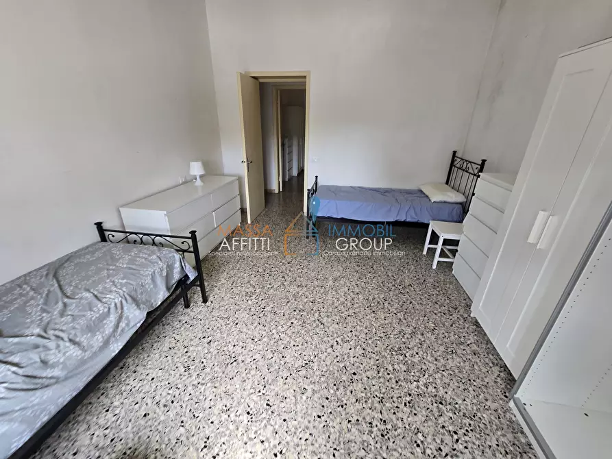 Immagine 11 di Pentalocale in affitto  in Via Giuseppe Garibaldi 10 a Carrara