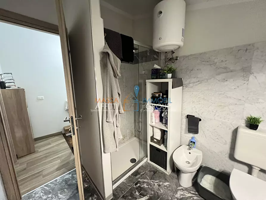 Immagine 24 di Casa indipendente in vendita  in Via della Gora 88 a Massa