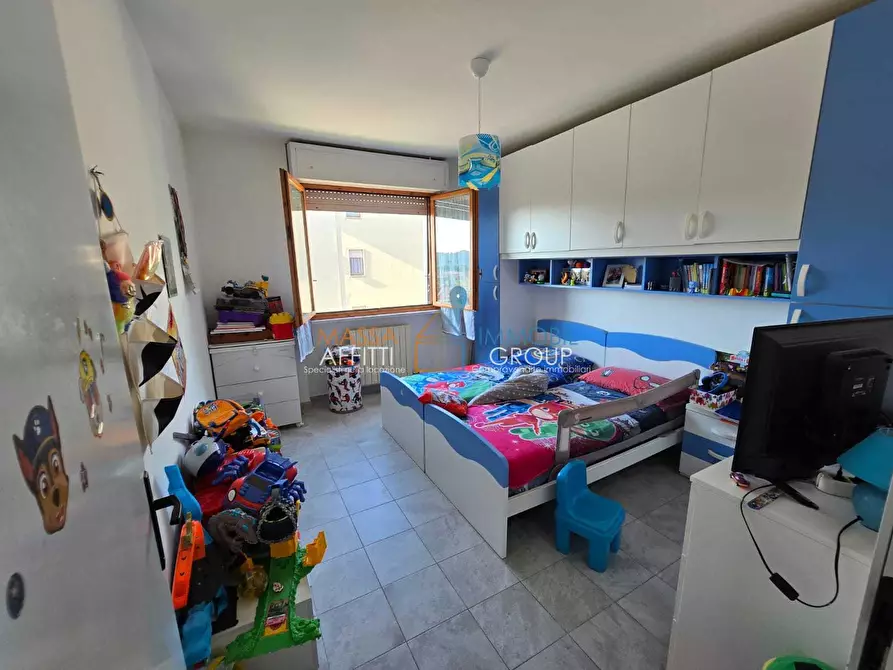 Immagine 20 di Pentalocale in vendita  in Via Manara Valgimigli 9 a Massa