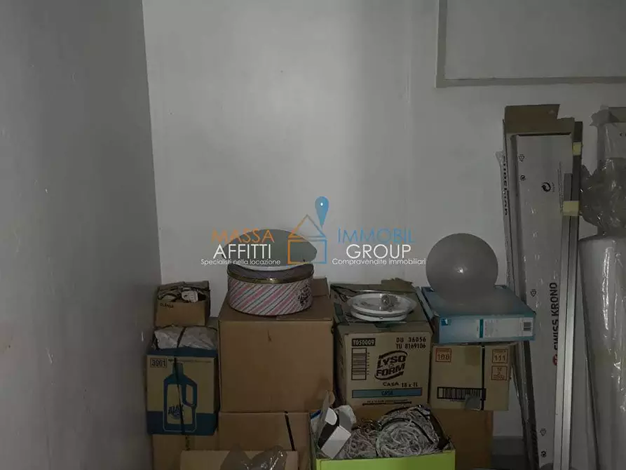 Immagine 13 di Locale commerciale in affitto  in Via Fonda 744 a Seravezza