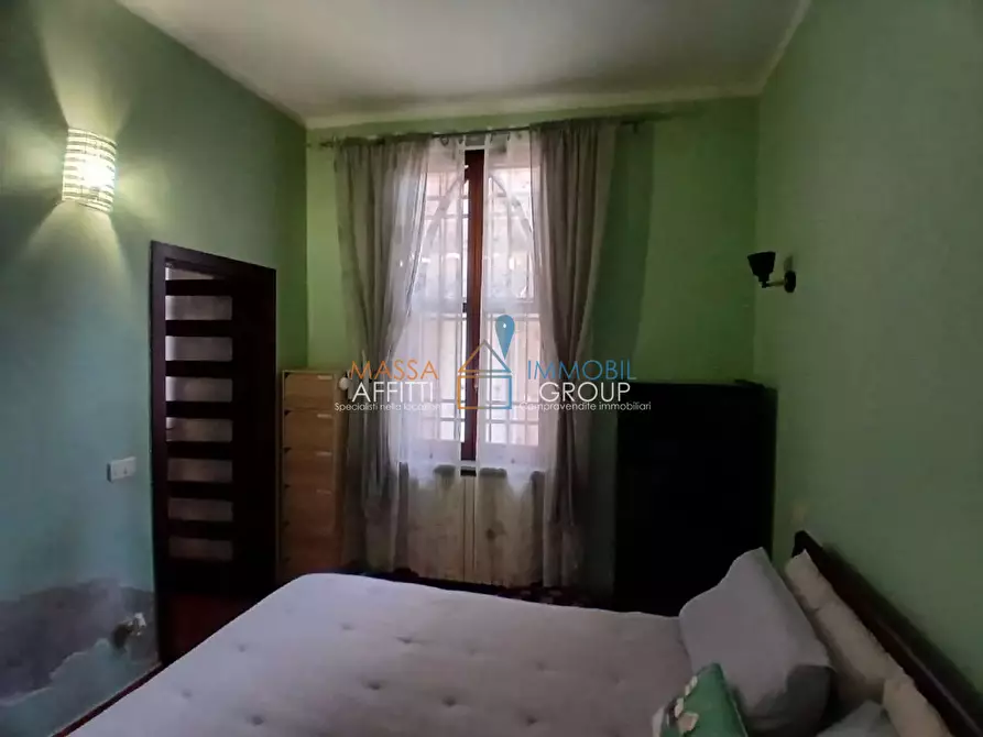 Immagine 8 di Casa indipendente in vendita  in Viale Stazione 45 a Massa