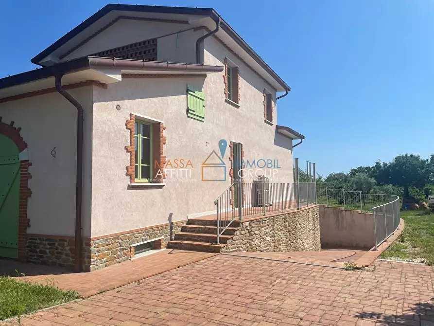 Immagine 9 di Villa in vendita  in Via Romana 11 a Pietrasanta