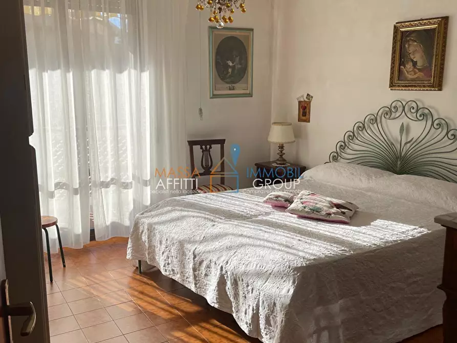 Immagine 11 di Pentalocale in vendita  in Via Don Giovanni Minzoni 7 a Carrara