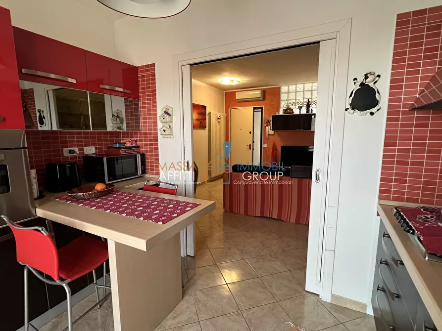 Immagine 14 di Pentalocale in vendita  in Via Flavio Torello Baracchini 29 a Massa