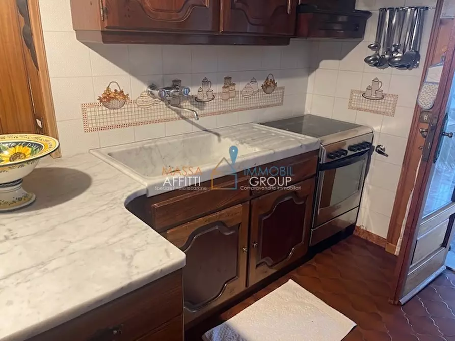 Immagine 39 di Porzione di casa in vendita  in Via San Vitale 58 a Massa