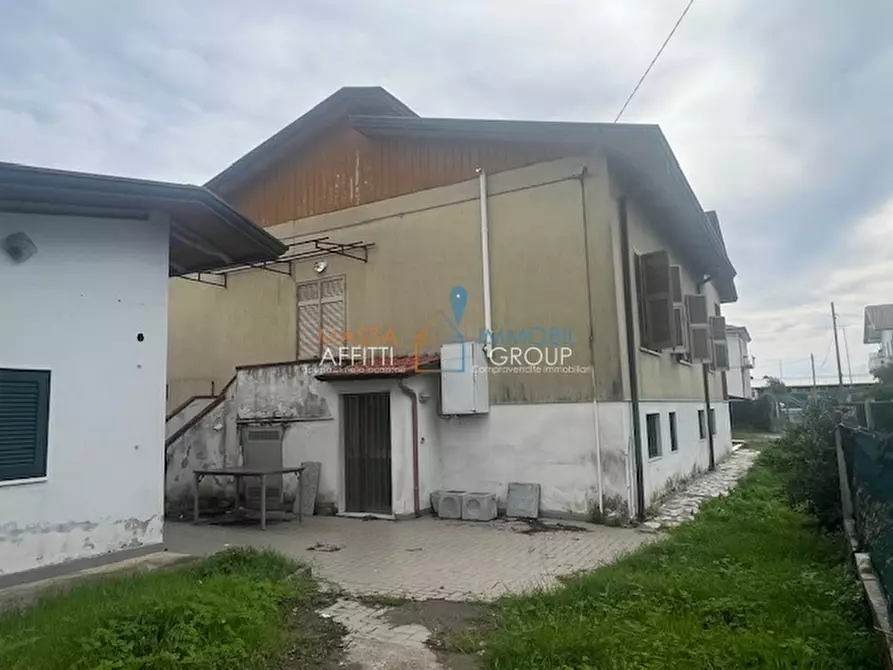 Immagine 5 di Casa indipendente in vendita  in Via del Casone 24 a Massa