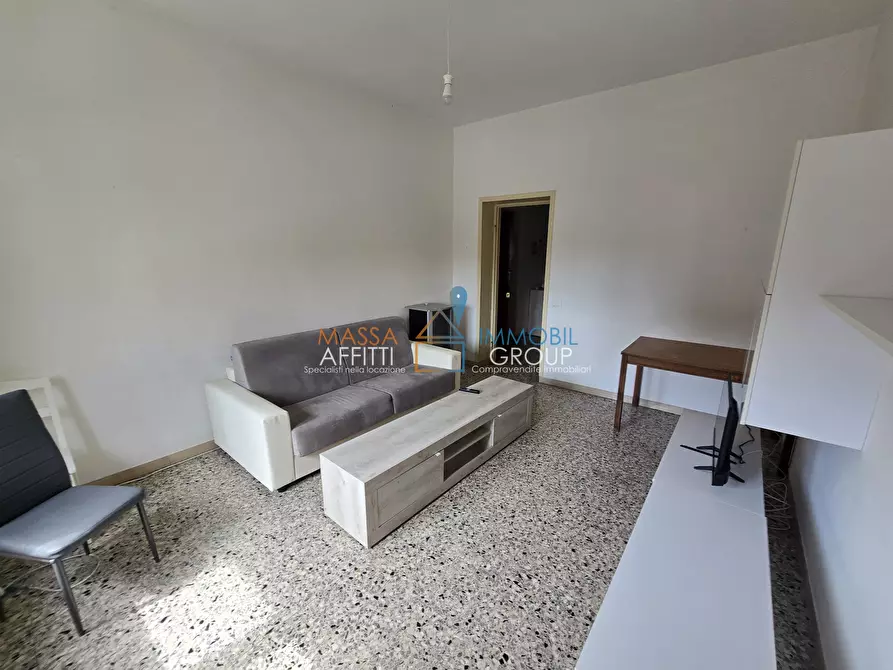 Immagine 12 di Pentalocale in affitto  in Via Giuseppe Garibaldi 10 a Carrara