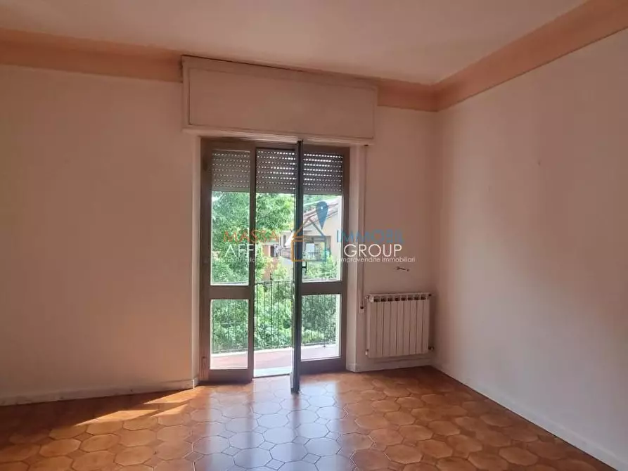 Immagine 9 di Quadrilocale in vendita  in Via Montia 6 a Carrara