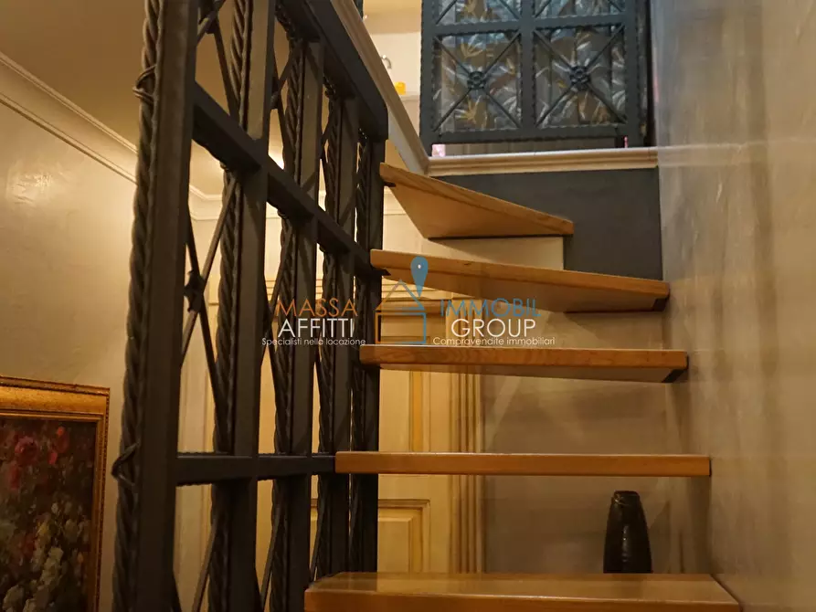 Immagine 22 di Porzione di casa in vendita  in Via Roma 26A a Carrara