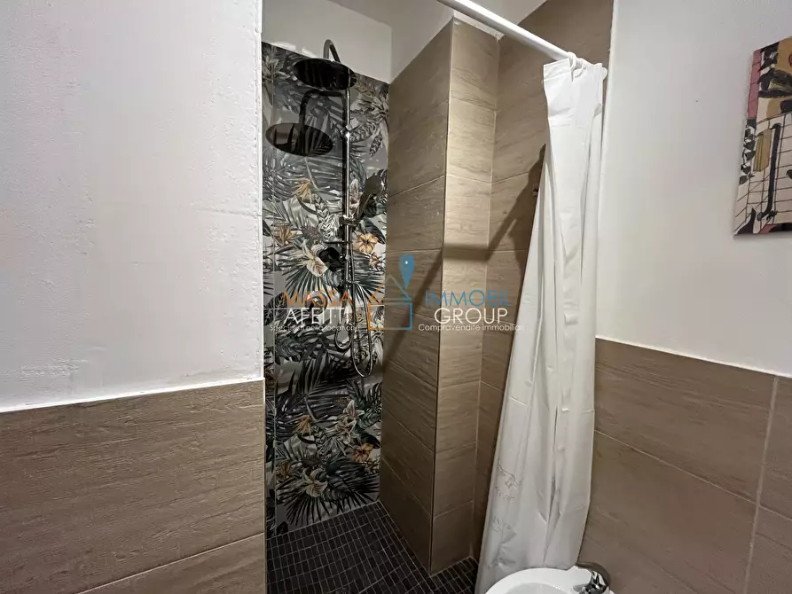 Immagine 16 di Quadrilocale in vendita  in Via Arezzo 77 a Massa