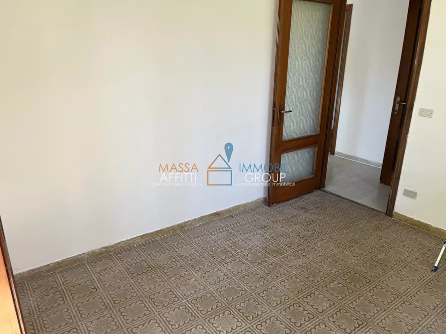 Immagine 8 di Porzione di casa in vendita  in Via dei Pioppi 6 a Massa