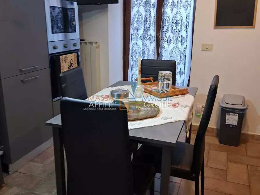 Immagine 4 di Trilocale in vendita  in Via Cavour 17B a Carrara