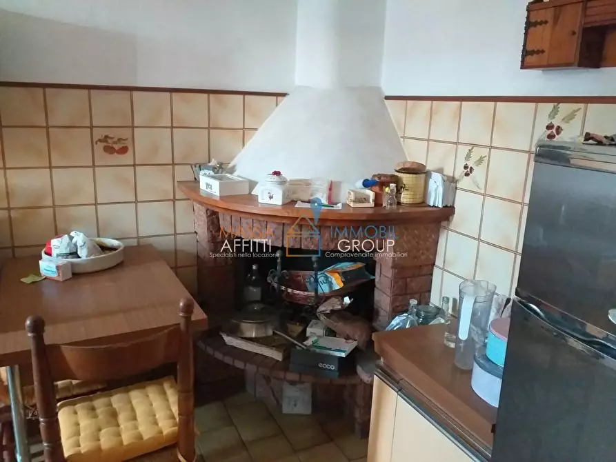 Immagine 3 di Pentalocale in vendita  in Via Benedetto Croce 157 a Massa