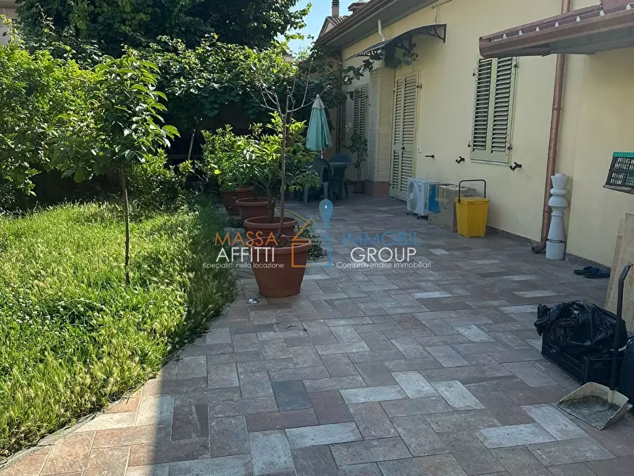 Immagine 3 di Trilocale in affitto  in Via Capitano Michele Fiorillo 15A a Carrara