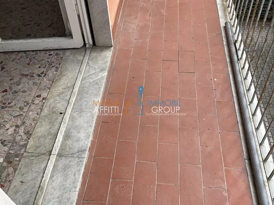 Immagine 21 di Quadrilocale in vendita  in Via Felice Cavallotti 8 a Carrara