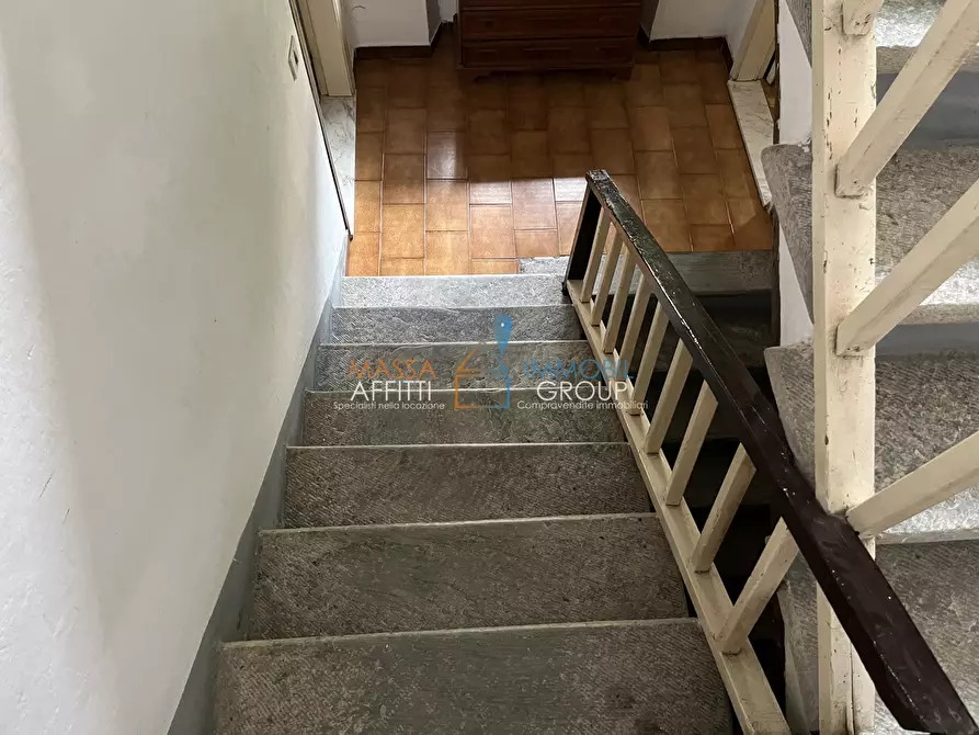 Immagine 11 di Terratetto in vendita  in Via San Maria 3 a Montignoso