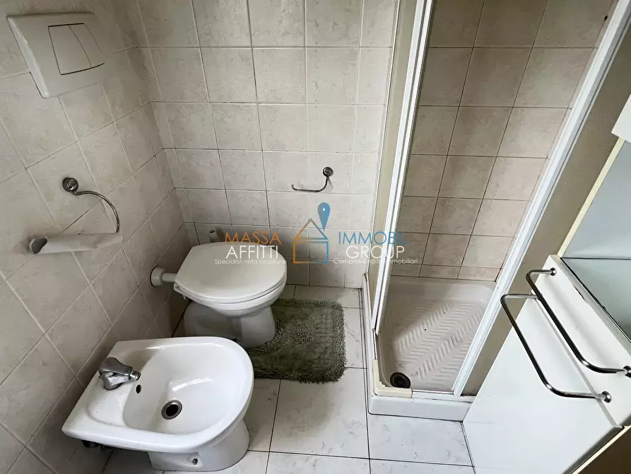 Immagine 20 di Porzione di casa in vendita  in Via dei Lecci 3 a Massa