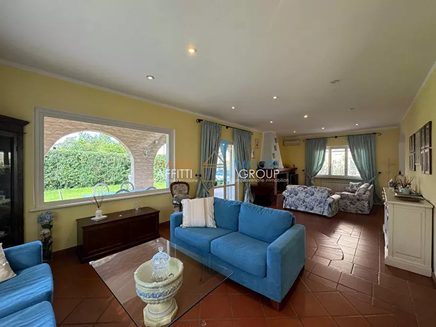 Immagine 4 di Villa in vendita  in Via della Barbiera 10A a Forte Dei Marmi