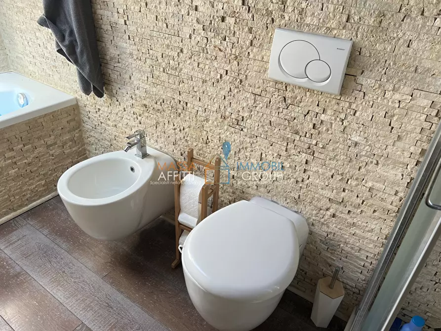 Immagine 29 di Pentalocale in vendita  in Vicolo Pietro Tacca 19 a Carrara