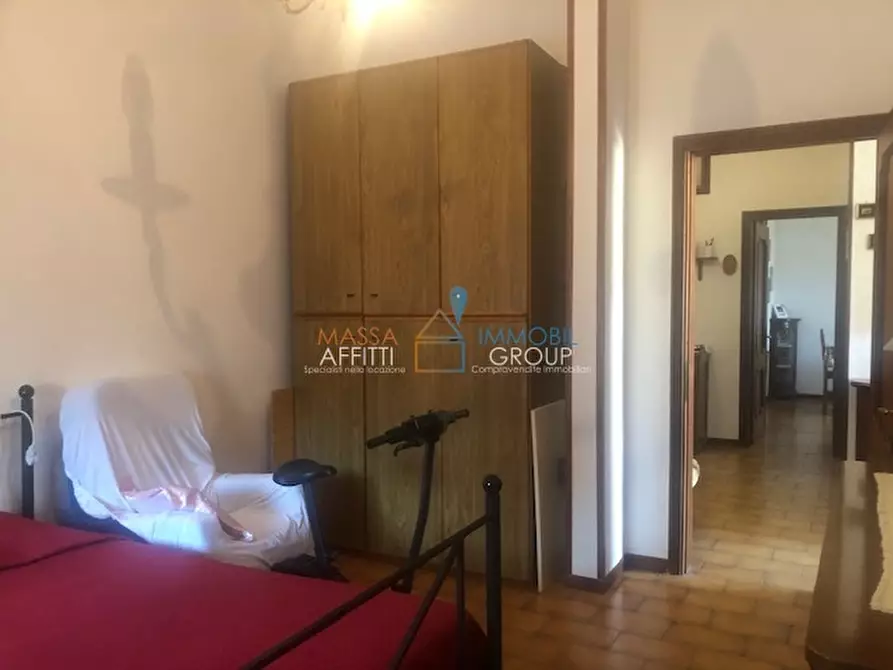 Immagine 22 di Villetta a schiera in vendita  in Via Puliche 308 a Massa