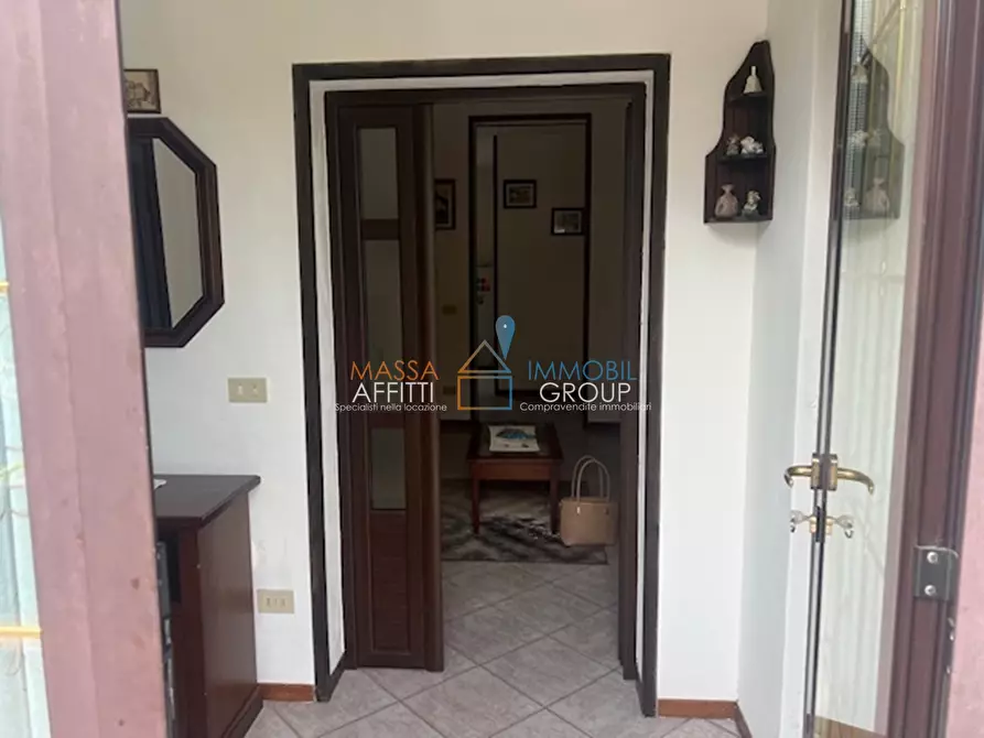 Immagine 5 di Porzione di casa in vendita  in Via Celia 1 a Massa