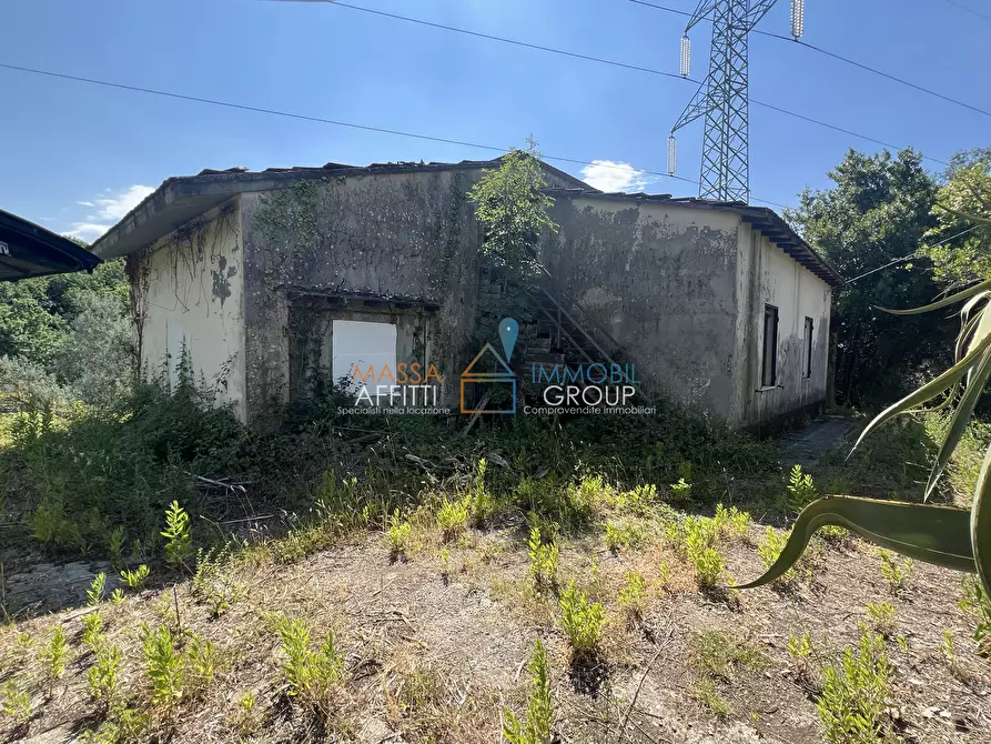 Immagine 4 di Casa indipendente in vendita  in Via Sandro Pertini 1 a Ortonovo