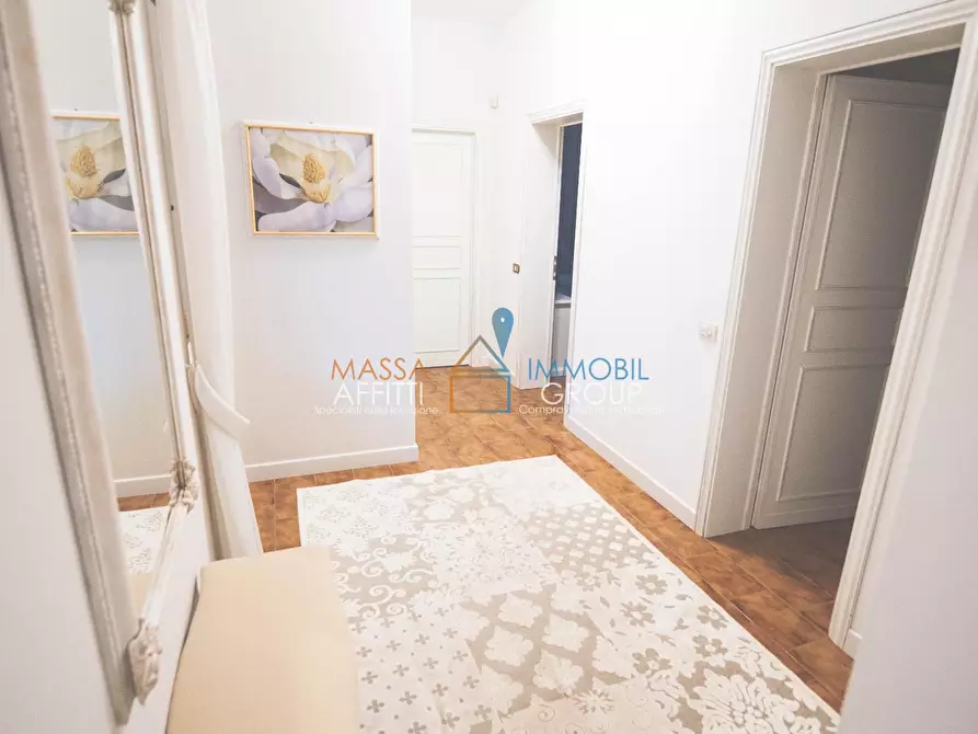 Immagine 30 di Villa in vendita  in Via Donatello 18B a Forte Dei Marmi