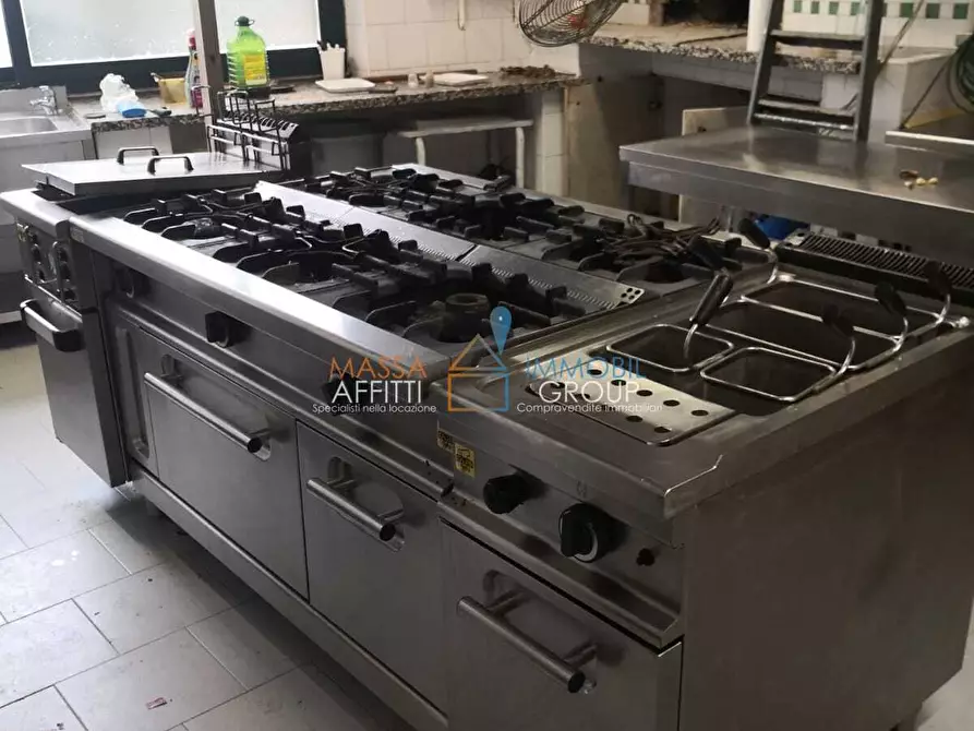 Immagine 9 di Bar / Ristorante in affitto  in Via Sottomonte 6 a Massa