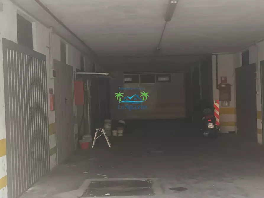 Immagine 3 di Garage in vendita  in via san lazzaro a Andora