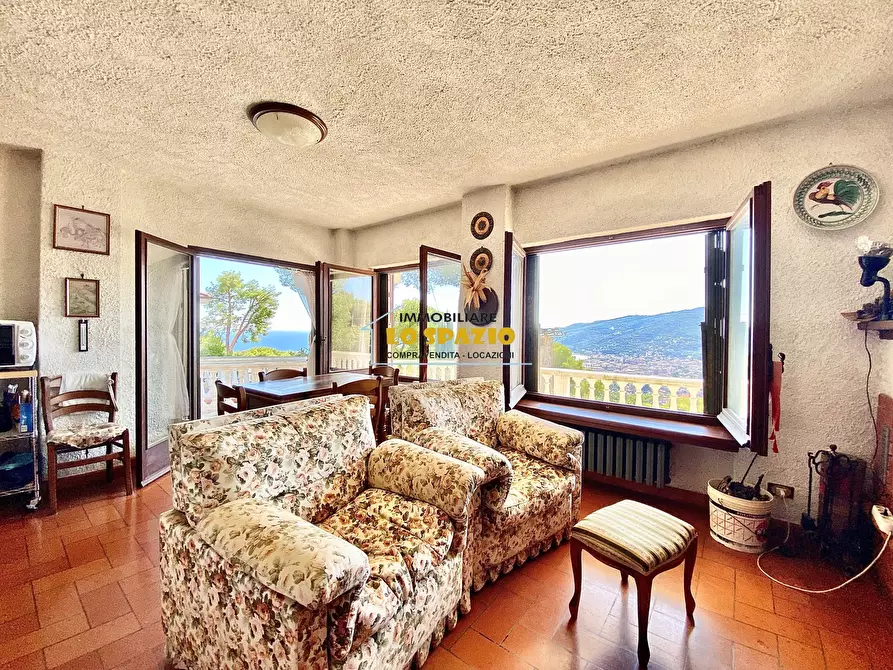 Immagine 35 di Villa in vendita  in via soprana 21 a Andora