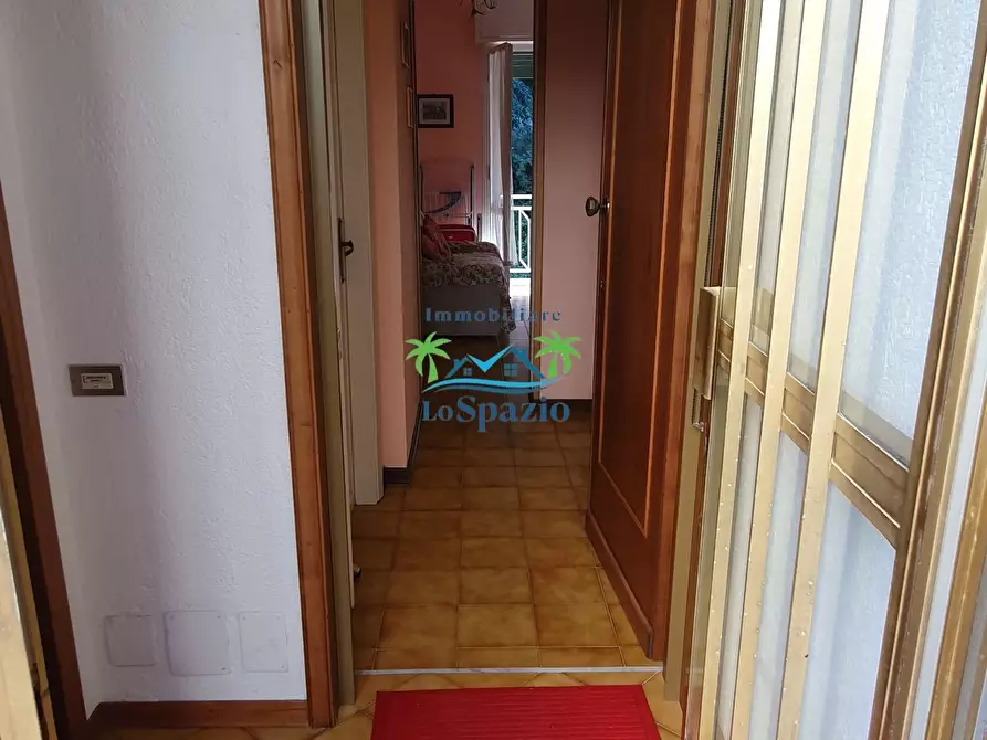 Immagine 3 di Bilocale in vendita  in Via Aurelia 224 a Andora