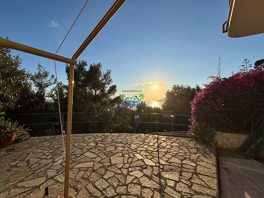 Immagine 26 di Villa in vendita  in via Trinacria 3 a Andora