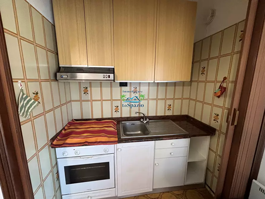 Immagine 10 di Bilocale in vendita  in via san lazzaro a Andora