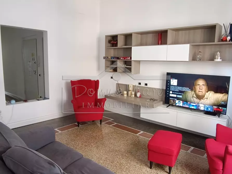 Immagine 1 di Pentalocale in affitto  in VIA BRIGNONI 3 a Savona