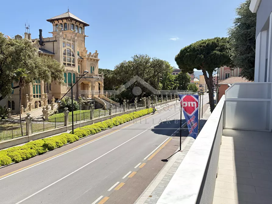 Immagine 5 di Quadrilocale in vendita  in Via Nizza 44 a Savona