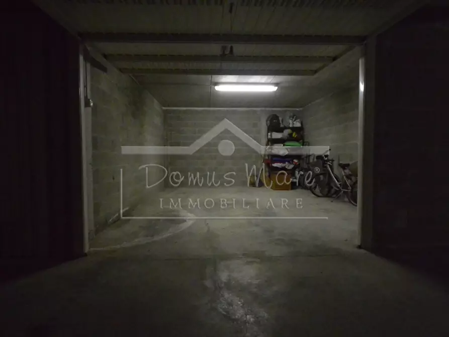 Immagine 21 di Trilocale in vendita  in Via Aurelia 20 a Loano