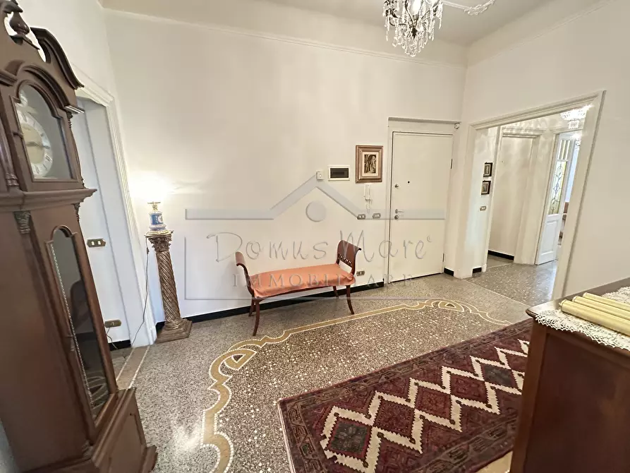 Immagine 17 di Pentalocale in vendita  in Piazza del Popolo 3 a Savona