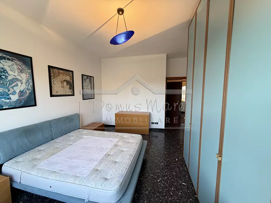 Immagine 22 di Quadrilocale in affitto  a Savona