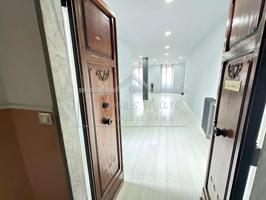 Immagine 1 di Attico in vendita  in Corso Italia 13 a Savona