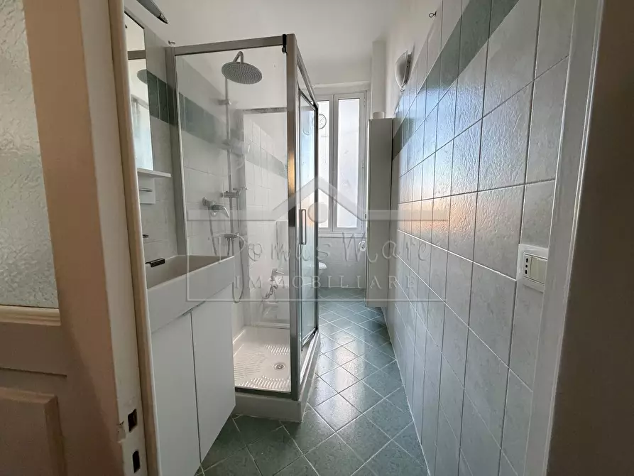 Immagine 12 di Quadrilocale in affitto  a Savona