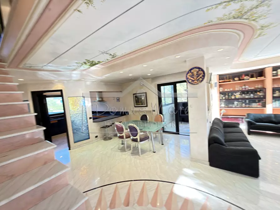 Immagine 15 di Villa in vendita  in Via Bricco del Poggio 32 a Savona