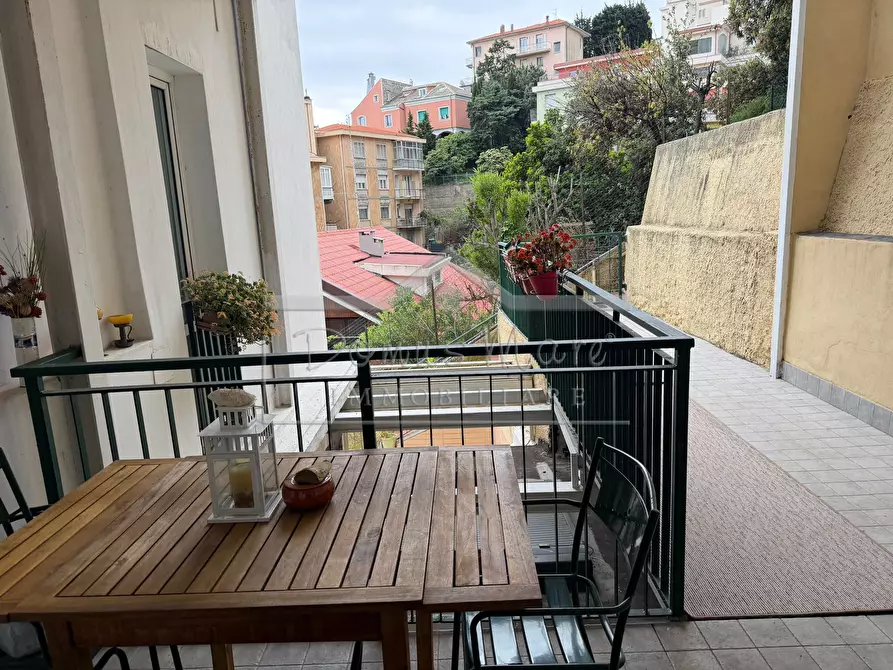Immagine 5 di Bilocale in affitto  a Savona