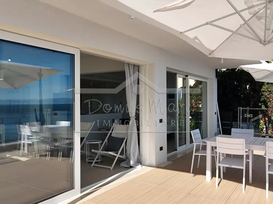 Immagine 20 di Quadrilocale in vendita  in Via Mede 11 a Bergeggi