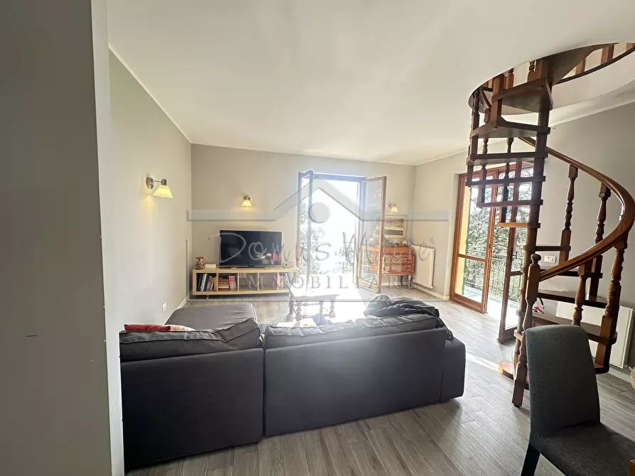 Immagine 27 di Casa indipendente in vendita  in Salvo D'Acquisto 70 a Recco