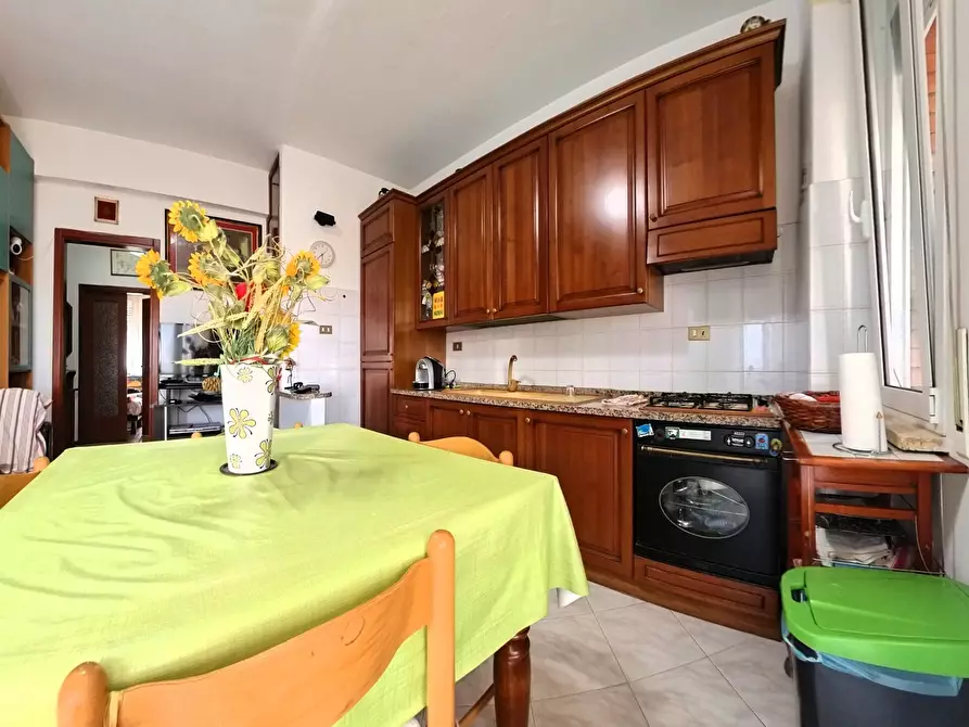 Immagine 8 di Trilocale in vendita  in Via Giampaolo Menichetti a Livorno