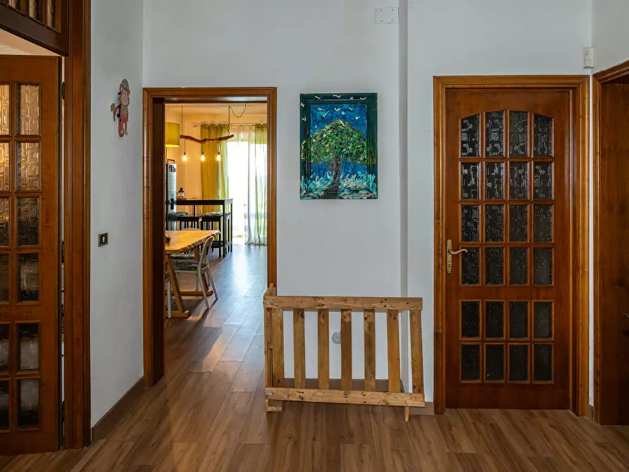 Immagine 3 di Villa in vendita  in Via Delle Corti a Collesalvetti