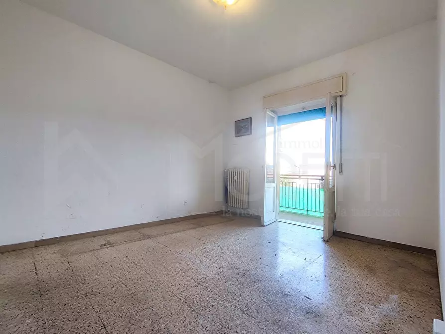 Immagine 9 di Quadrilocale in vendita  in Via Anna Frank a Livorno